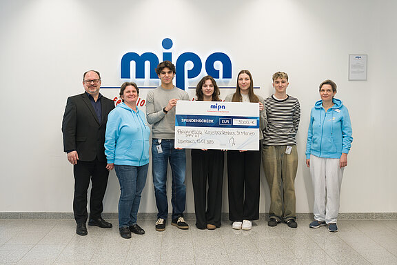 Spendenübergabe an die spezialisierte ambulante Palliativversorgung (SAPV)